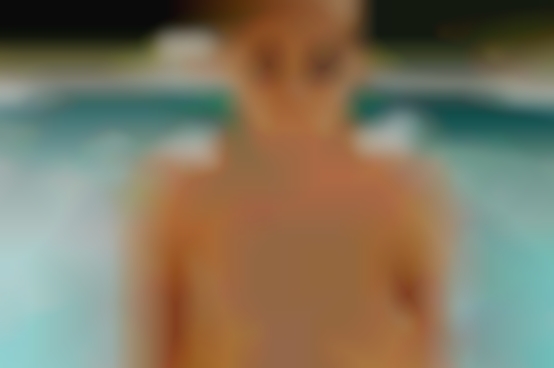 Nudes women of swinging 40 years now.
